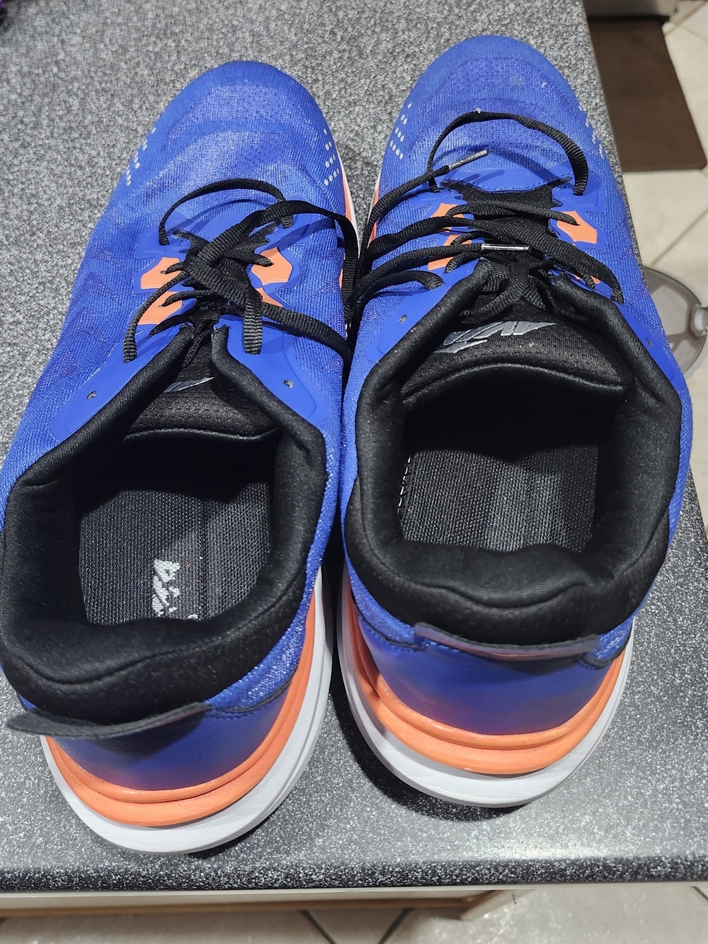 Avia Men's Blue Athletic Shoes with Orange Accents Size 13